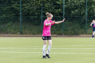Bild 57 - wCJ Osterroenfelder TSV - VfL Pinneberg : Ergebnis: 0:15